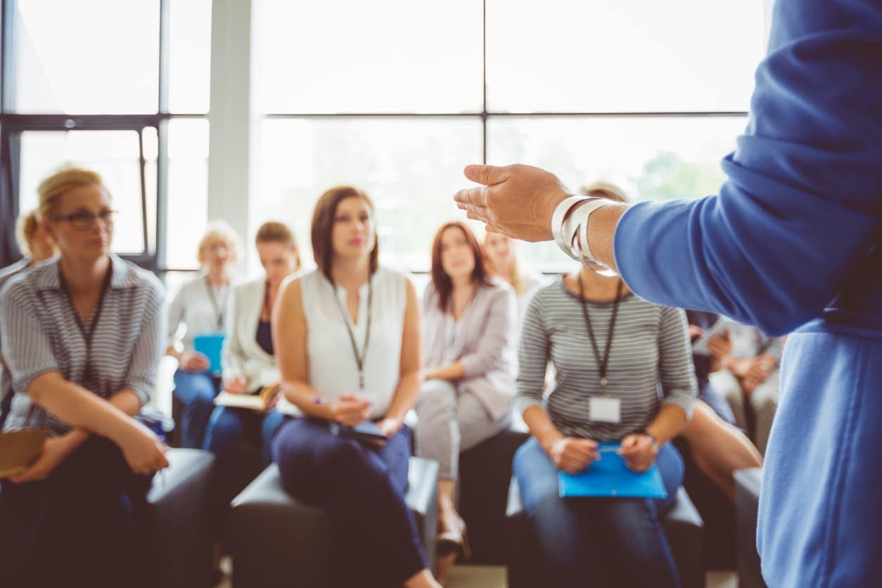 10 Things to Look for When Selecting a Presentation Skills Training Provider