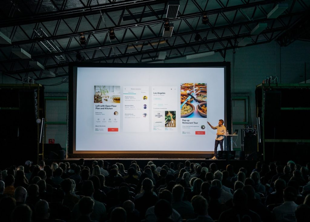 Expert Presentation Tips for Business Conferences