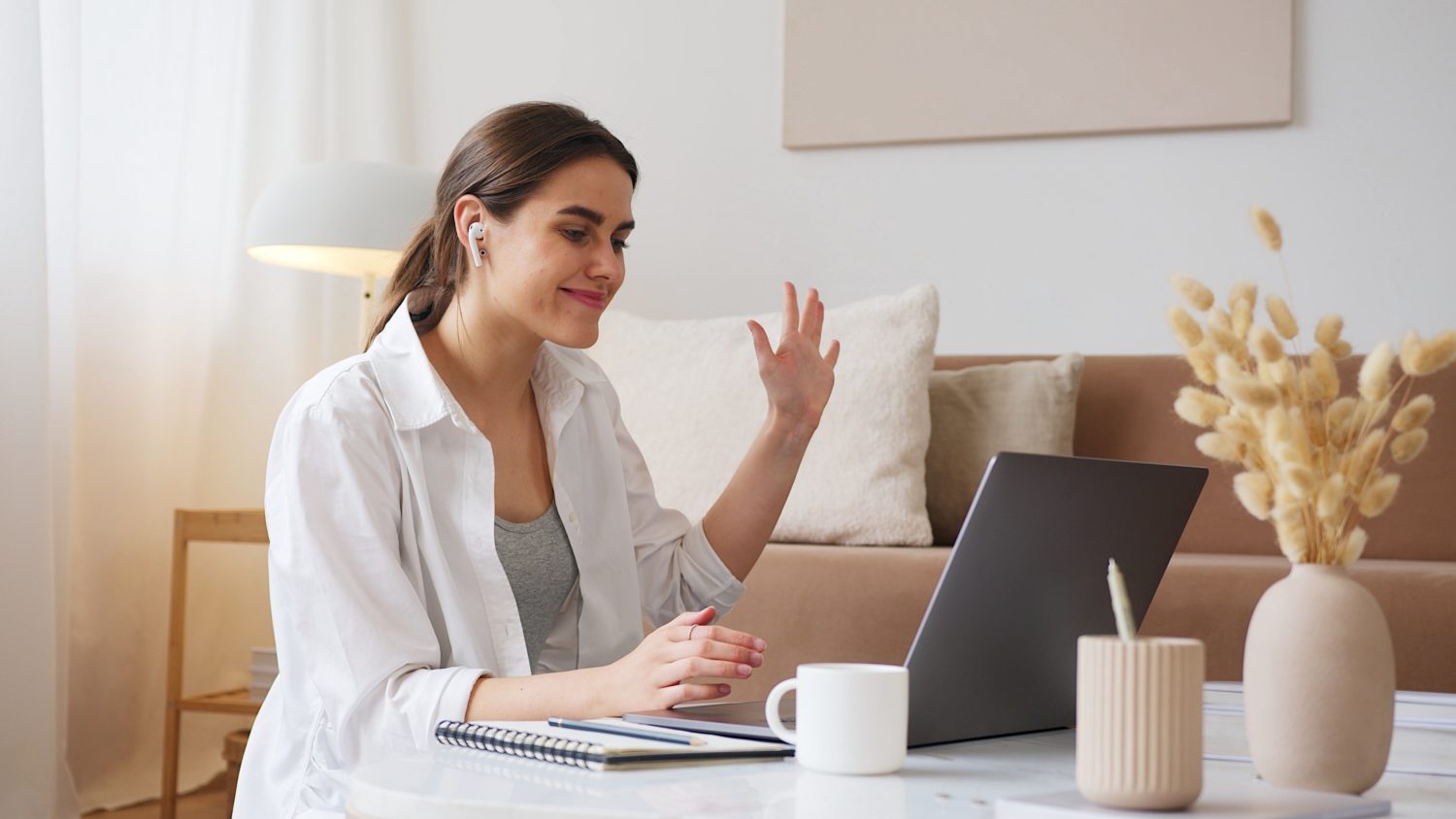 Speaker Training Tips for Presenting Business Webinars